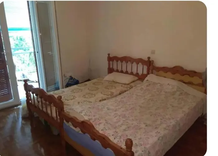 Νεάπολη Λάρισας